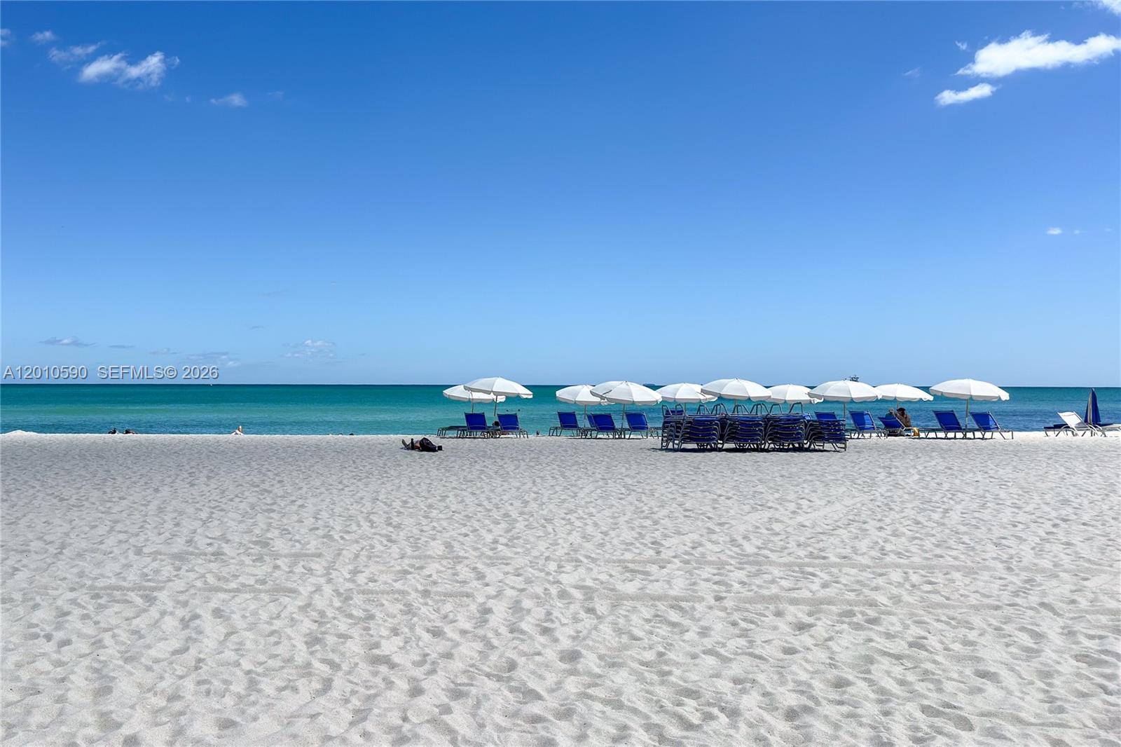 3801 Collins Ave #1502, Miami Beach FL 33140
