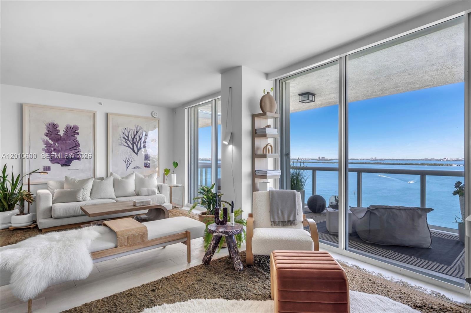 10 Venetian Way #1803, Miami Beach FL 33139