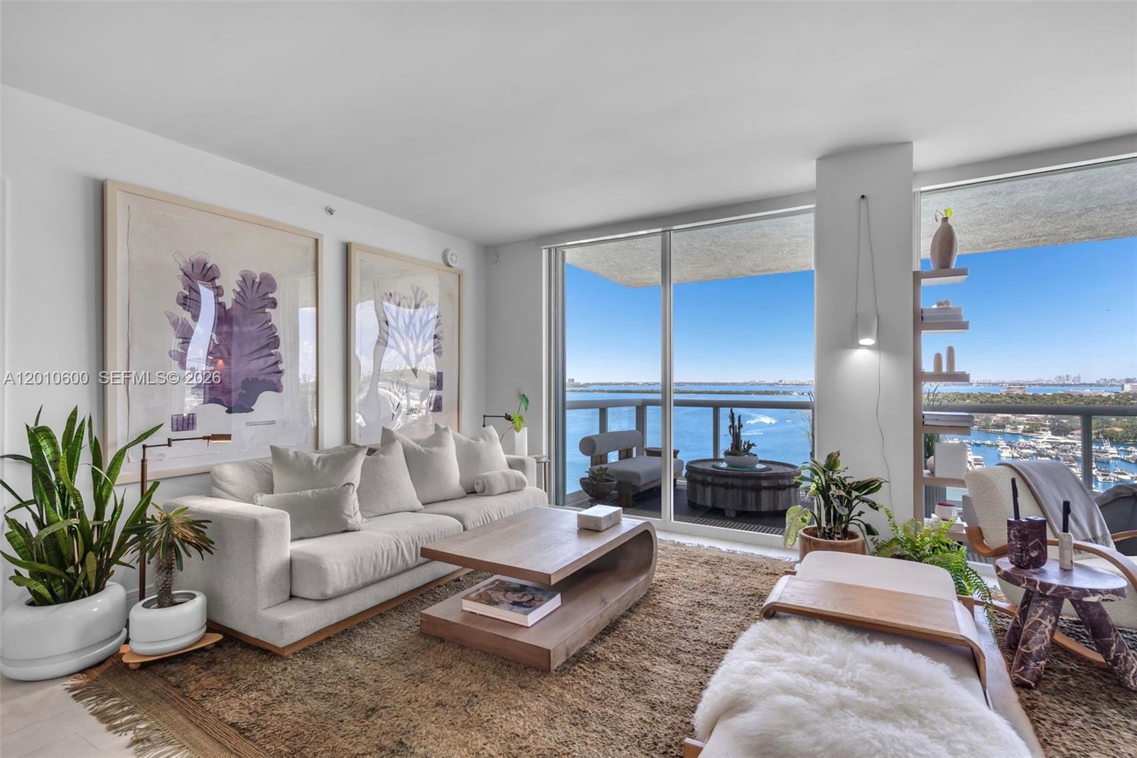 10 Venetian Way #1803, Miami Beach FL 33139