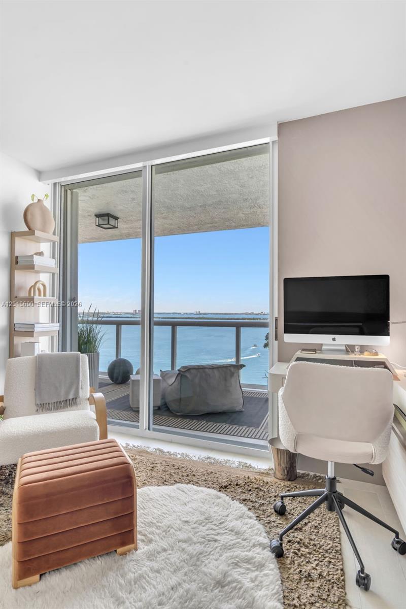 10 Venetian Way #1803, Miami Beach FL 33139