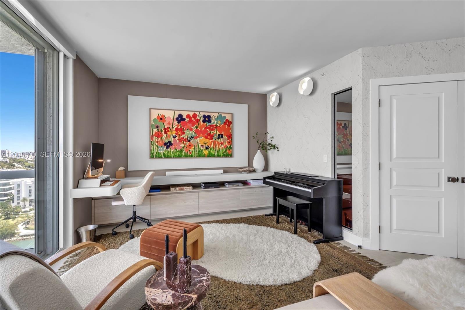10 Venetian Way #1803, Miami Beach FL 33139