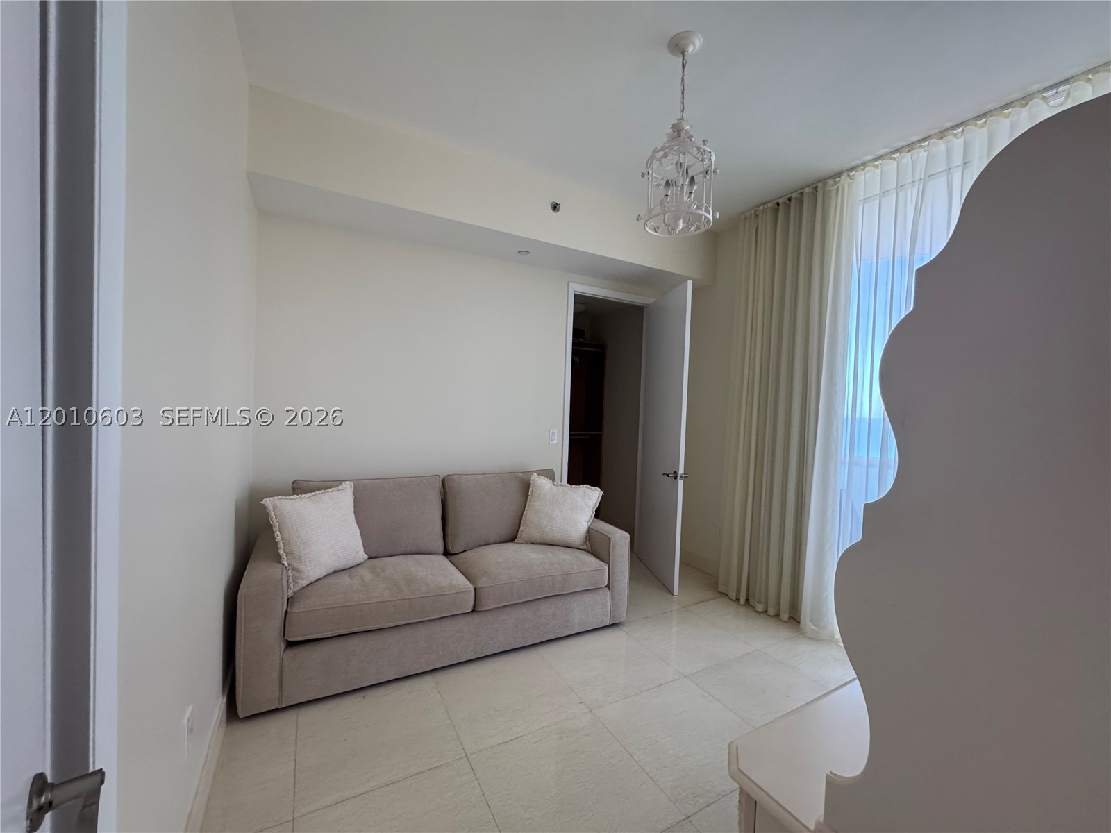 15901 Collins Ave #1102, Sunny Isles Beach FL 33160
