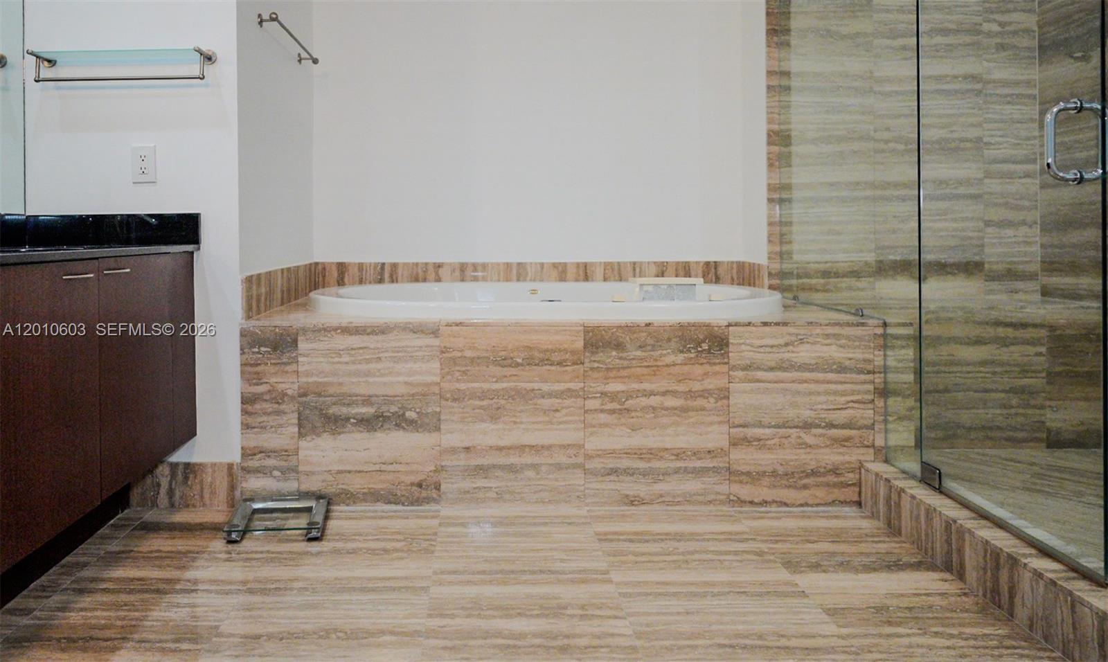 15901 Collins Ave #1102, Sunny Isles Beach FL 33160