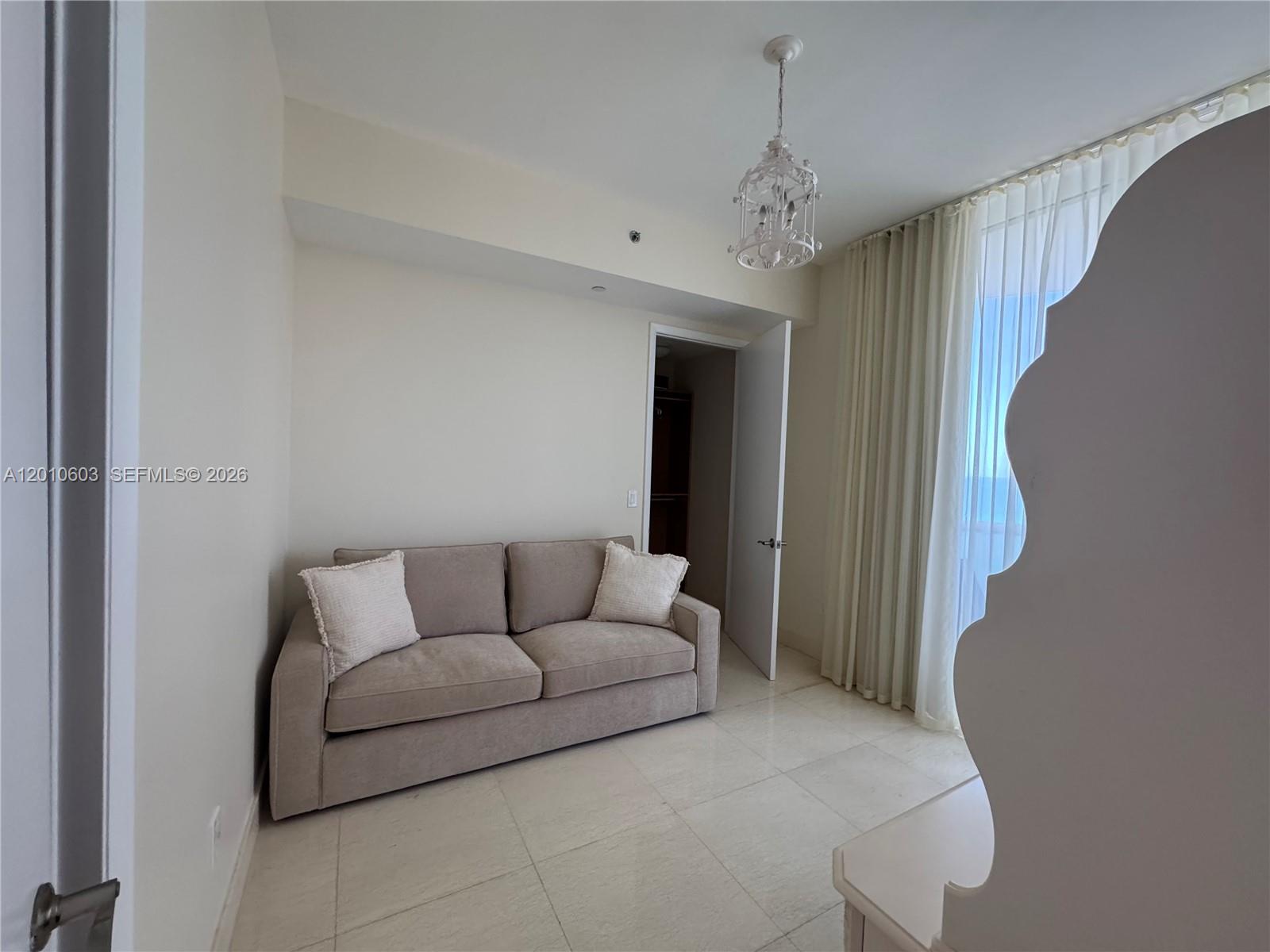 15901 Collins Ave #1102, Sunny Isles Beach FL 33160