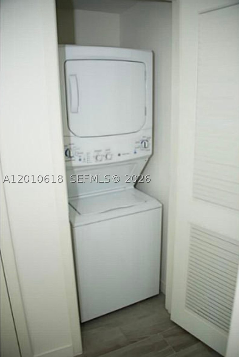 1100 S Miami Ave #2407, Miami FL 33130