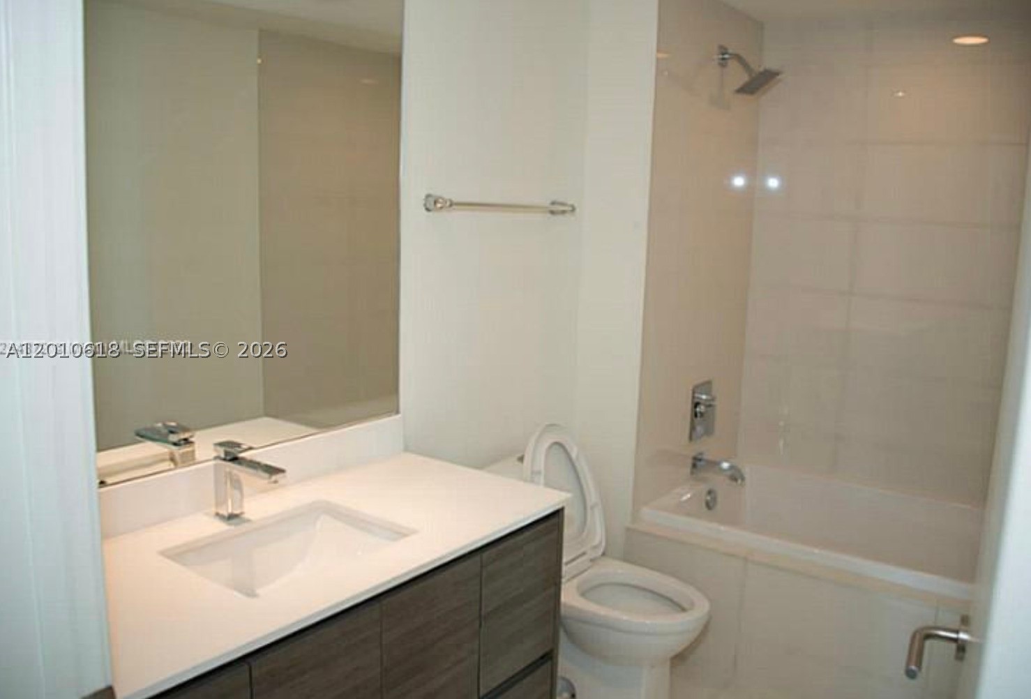1100 S Miami Ave #2407, Miami FL 33130