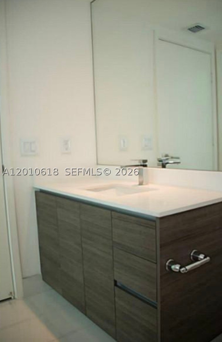 1100 S Miami Ave #2407, Miami FL 33130