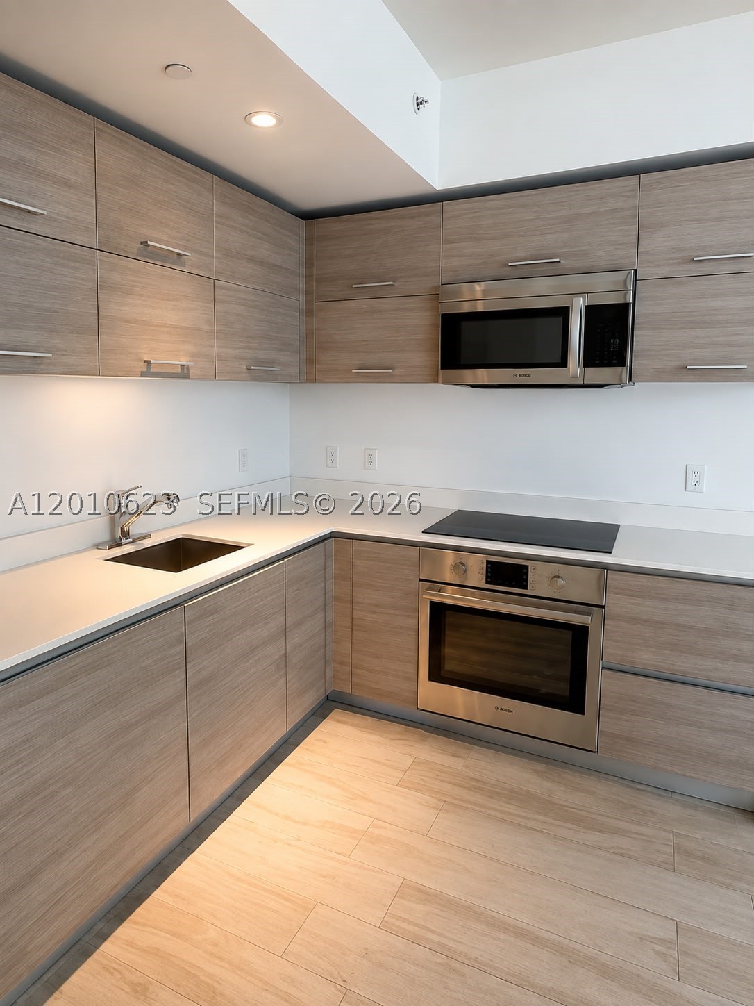 1300 S Miami Ave #1908, Miami FL 33130