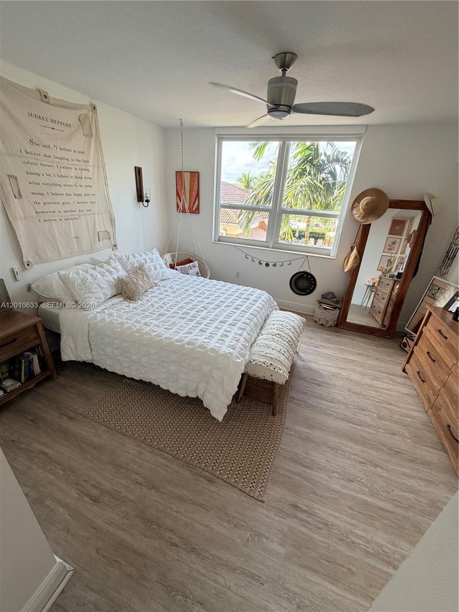 3232 SW 22nd Ter #910, Miami FL 33145