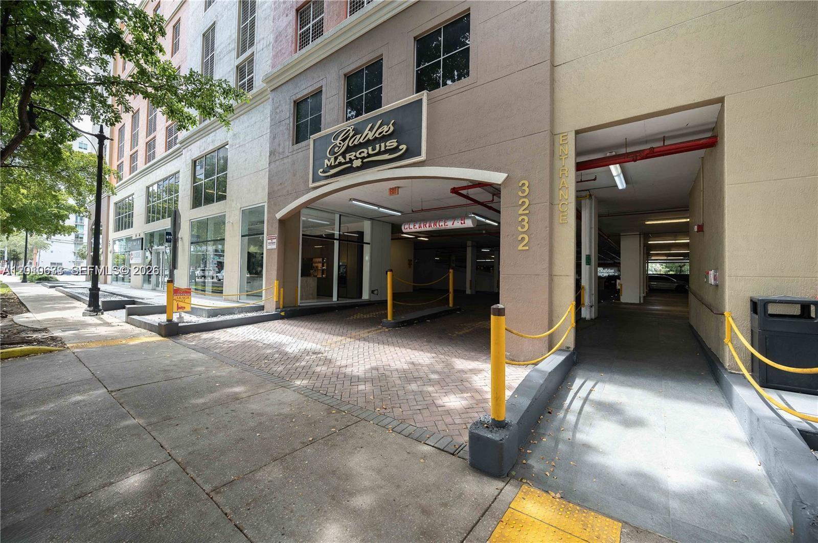 3232 SW 22nd Ter #910, Miami FL 33145