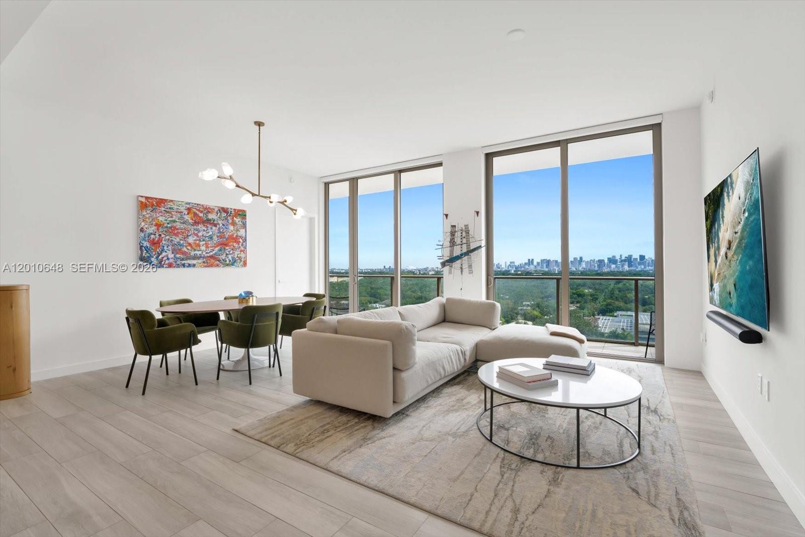 2678 Tigertail Ave #1404, Miami FL 33133