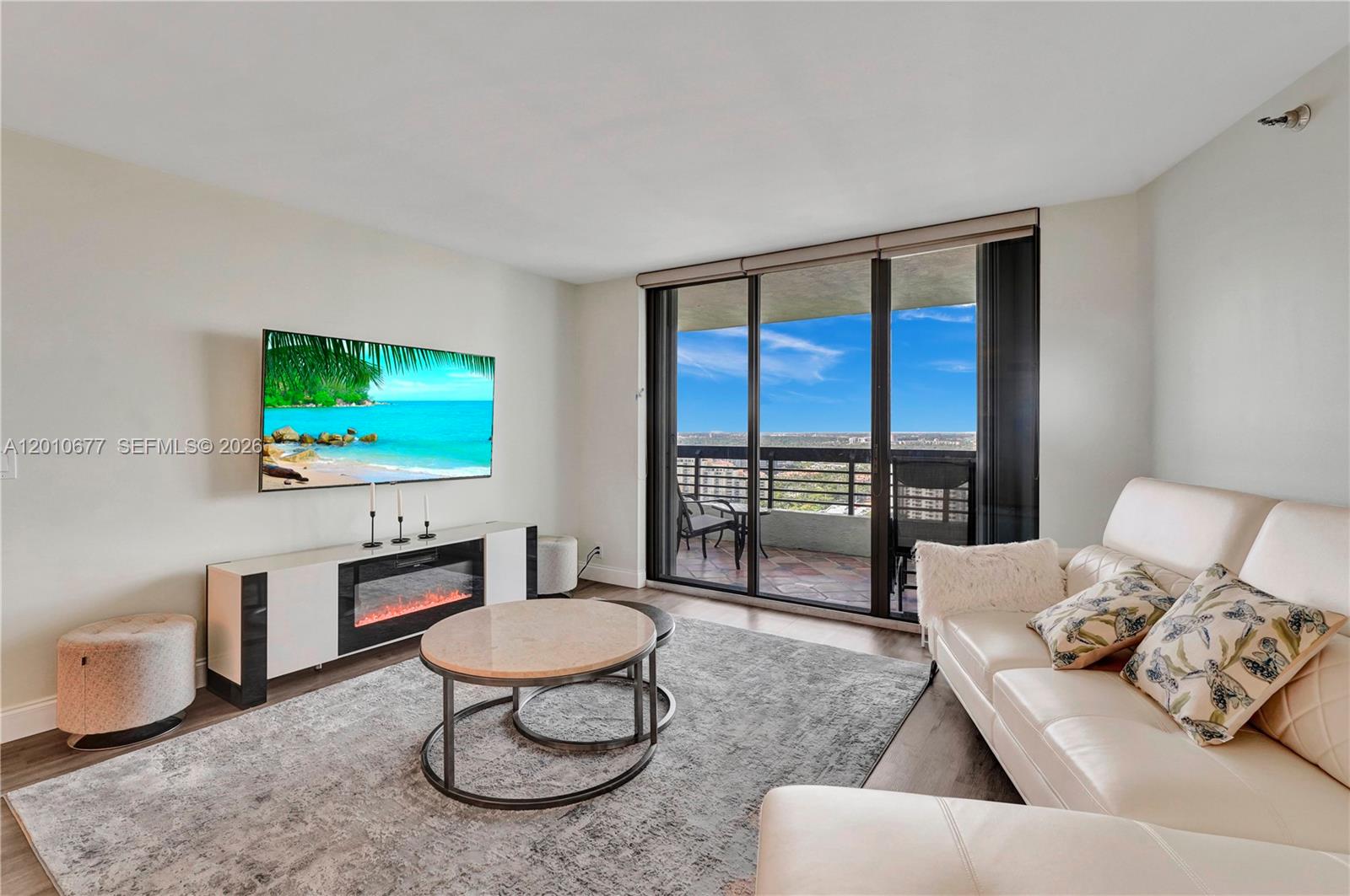 3500 Mystic Pointe Dr #3302, Aventura FL 33180