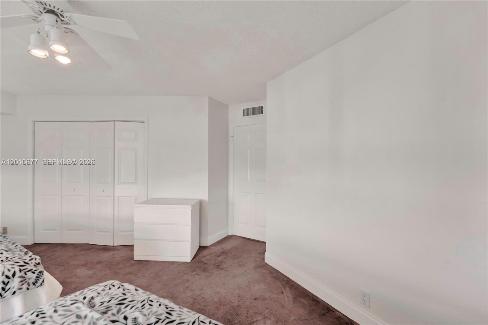 3500 Mystic Pointe Dr #3302, Aventura FL 33180