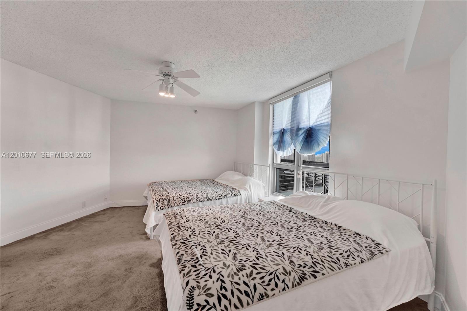 3500 Mystic Pointe Dr #3302, Aventura FL 33180
