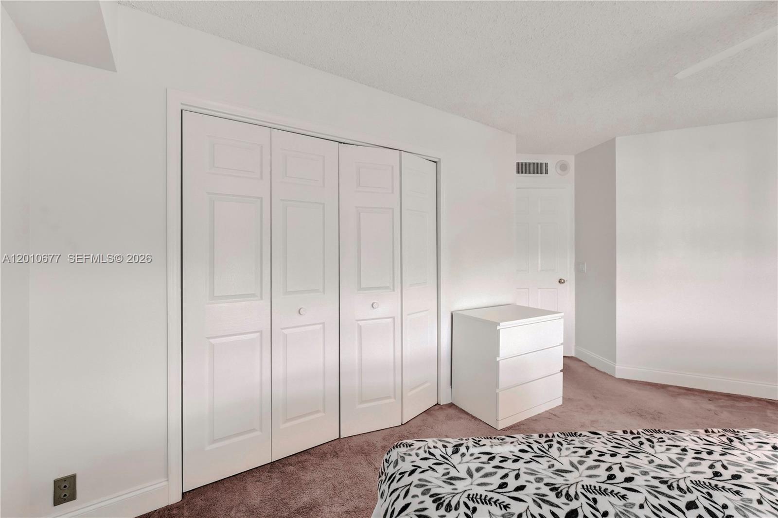 3500 Mystic Pointe Dr #3302, Aventura FL 33180