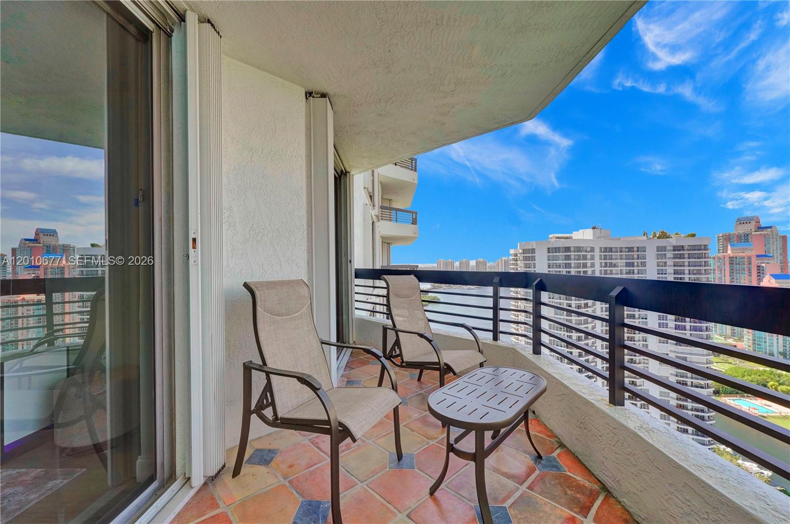 3500 Mystic Pointe Dr #3302, Aventura FL 33180