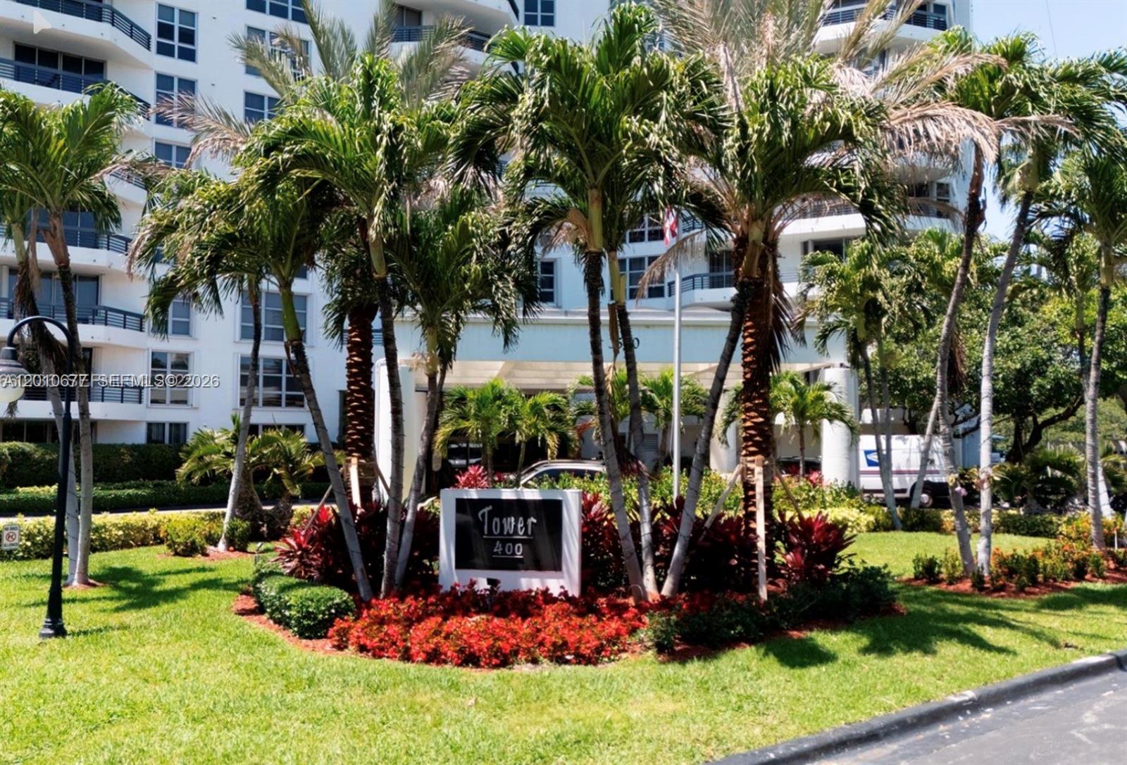 3500 Mystic Pointe Dr #3302, Aventura FL 33180