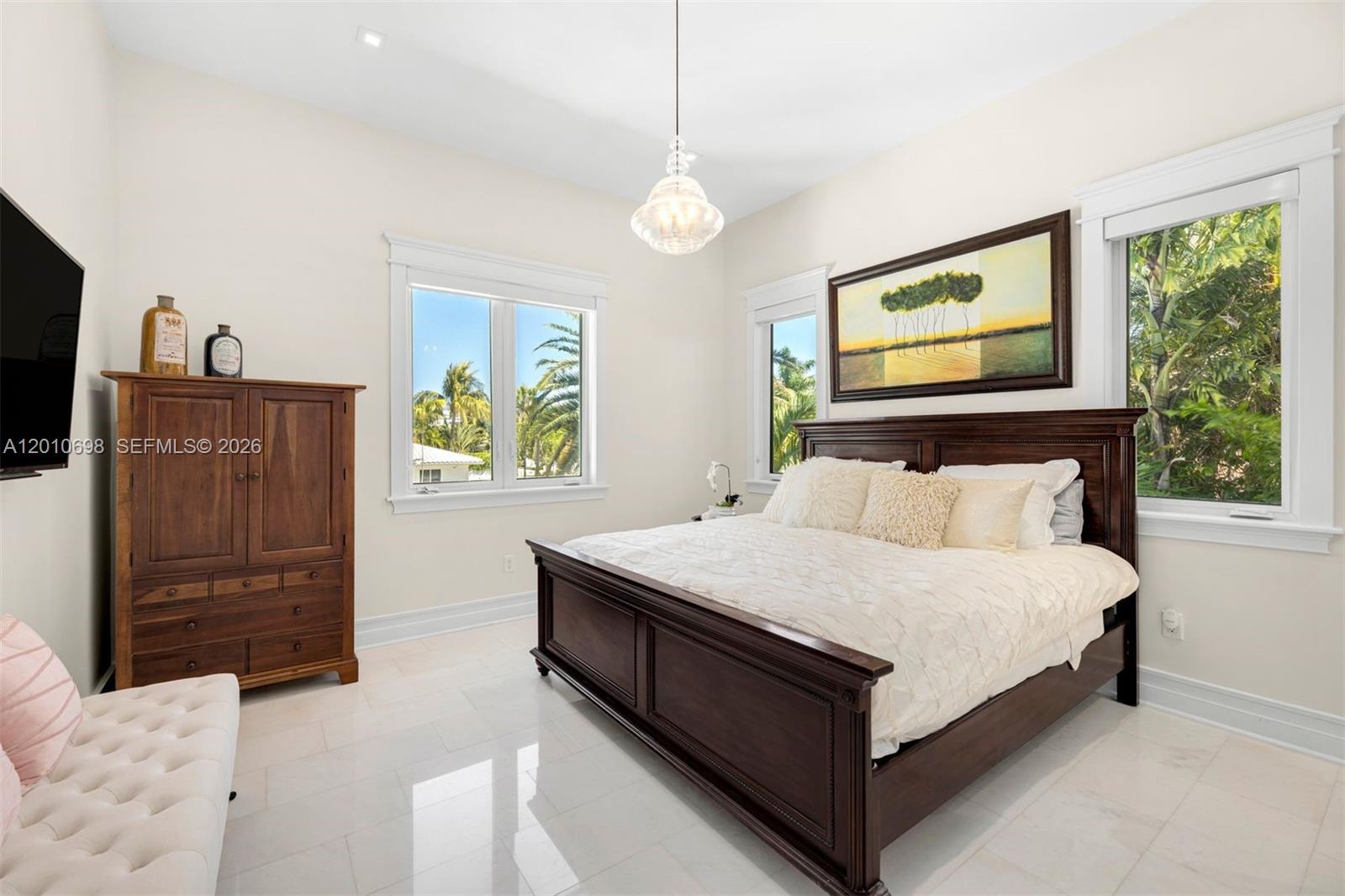 1460 S Treasure Dr, North Bay Village FL 33141