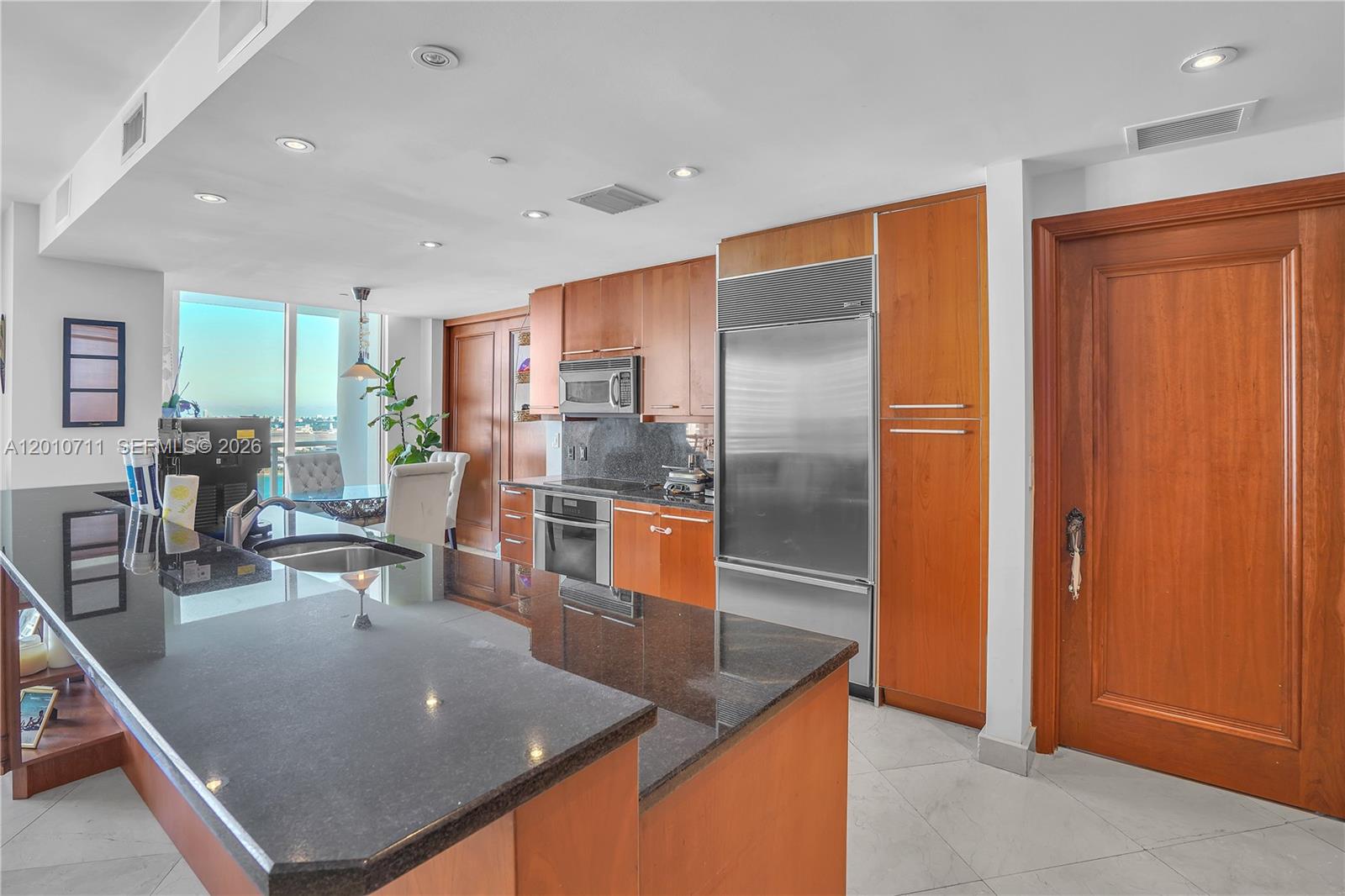 901 Brickell Key Blvd #2807, Miami FL 33131