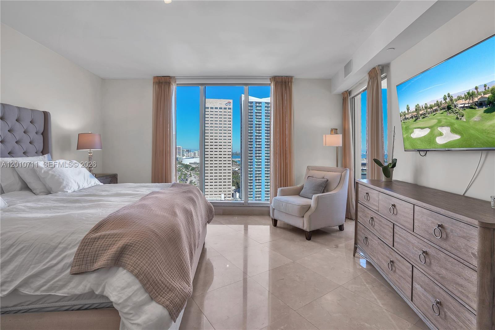 901 Brickell Key Blvd #2807, Miami FL 33131