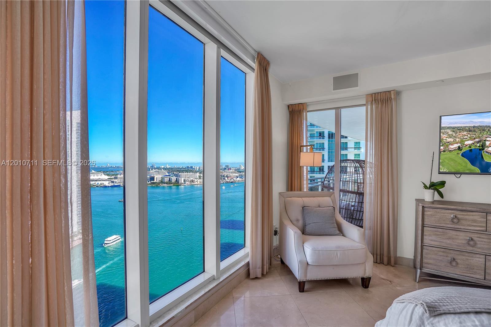 901 Brickell Key Blvd #2807, Miami FL 33131