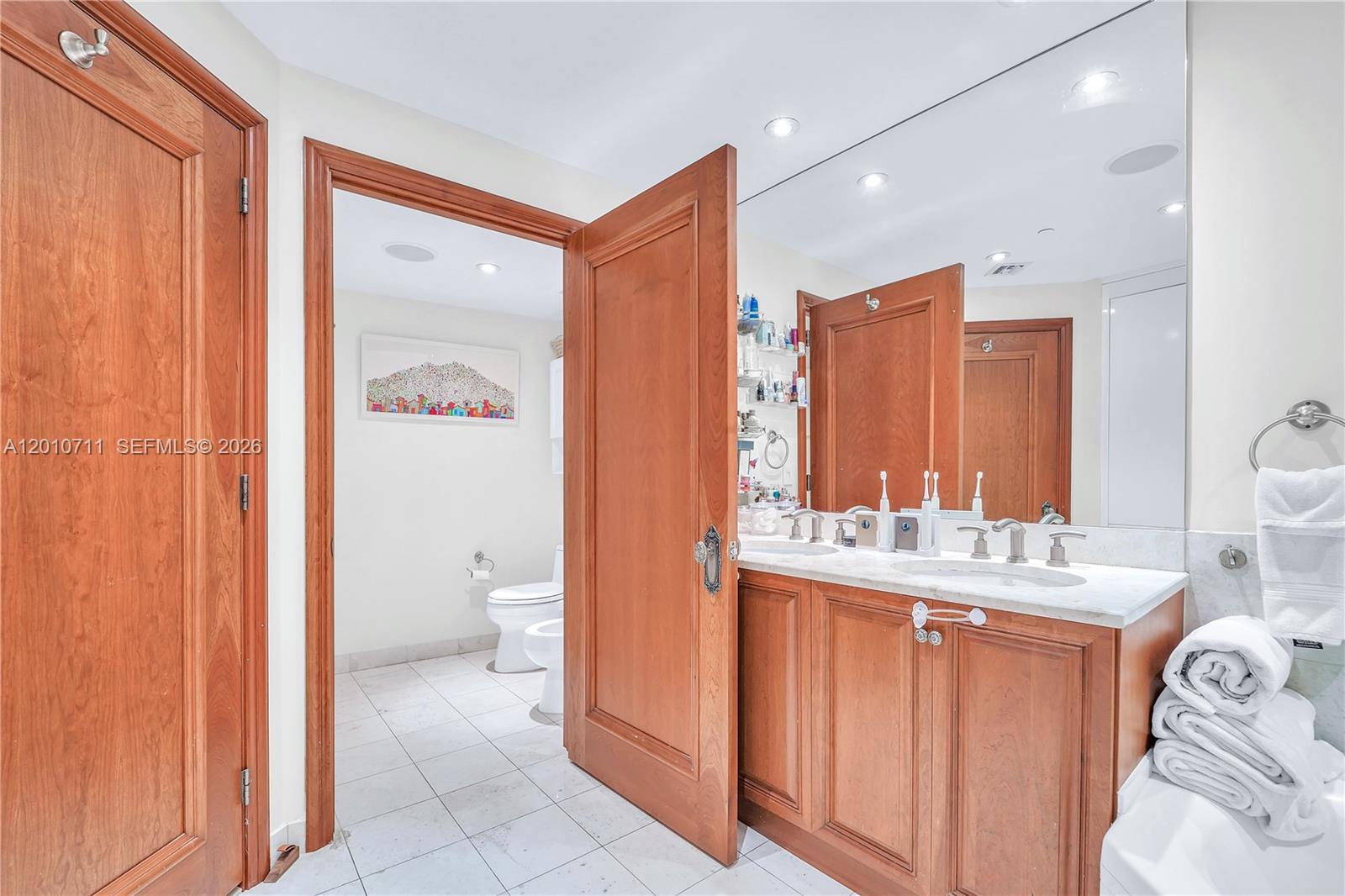 901 Brickell Key Blvd #2807, Miami FL 33131
