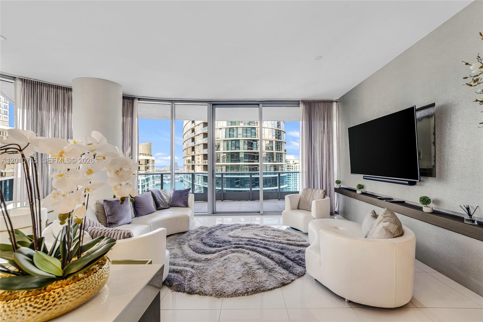 200 Biscayne Boulevard Way #4401, Miami FL 33131