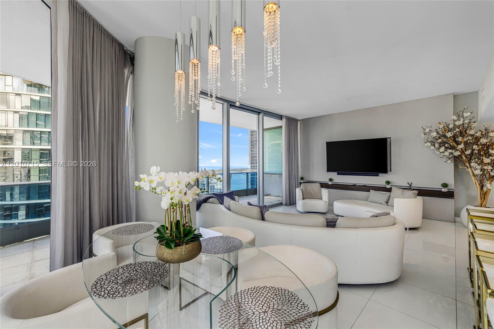200 Biscayne Boulevard Way #4401, Miami FL 33131