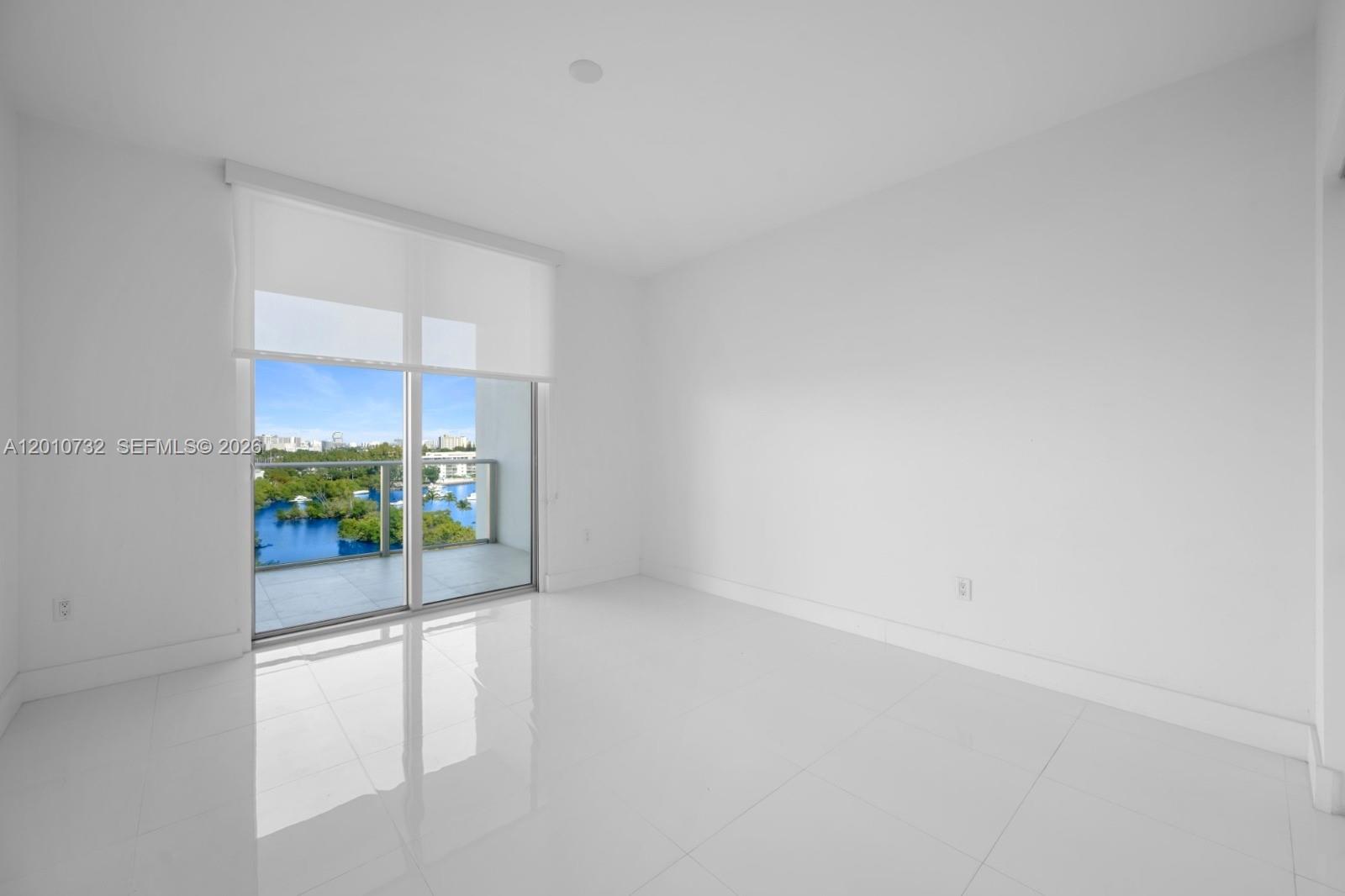 17301 Biscayne Blvd #808, North Miami Beach FL 33160