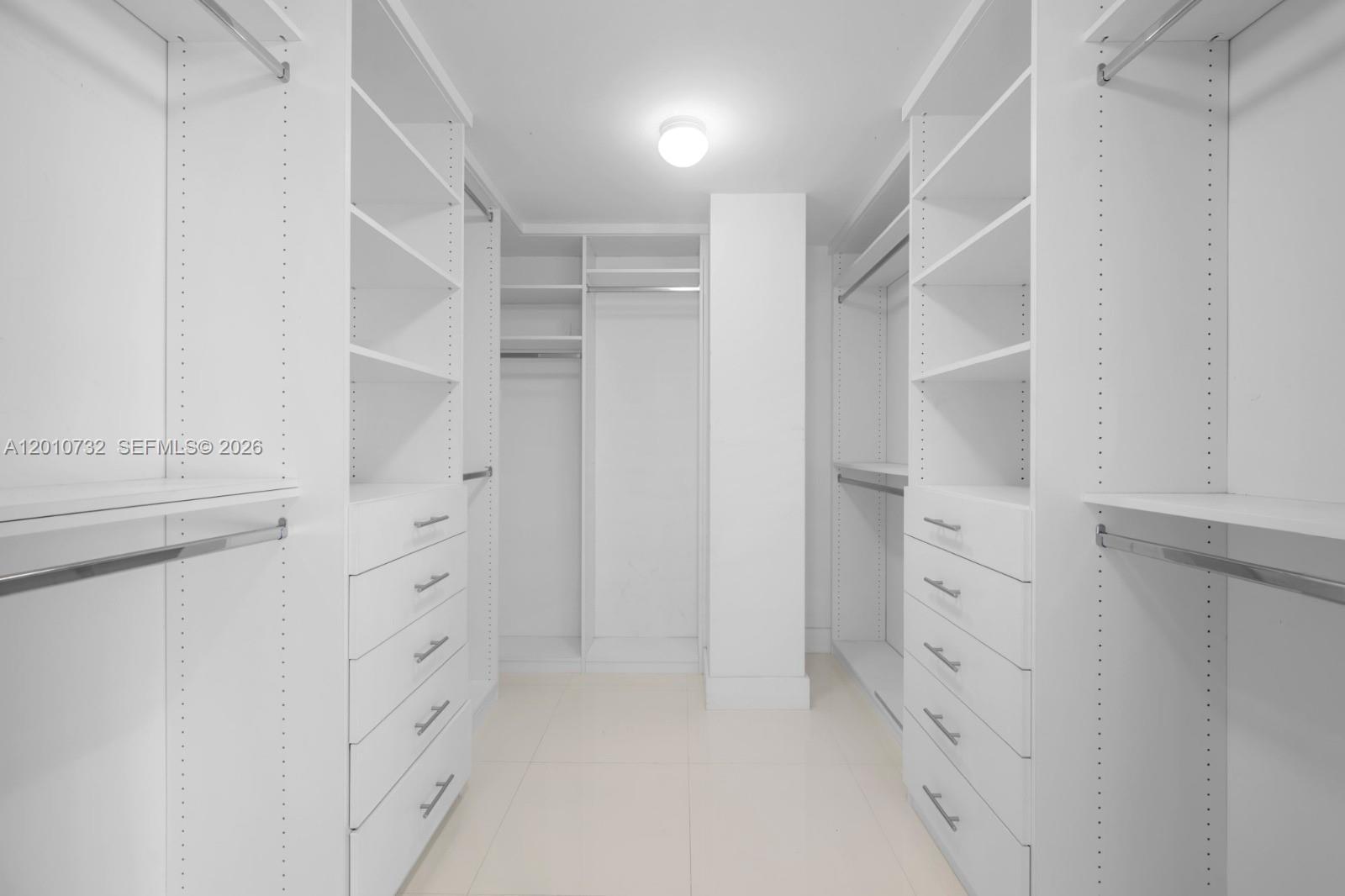 17301 Biscayne Blvd #808, North Miami Beach FL 33160