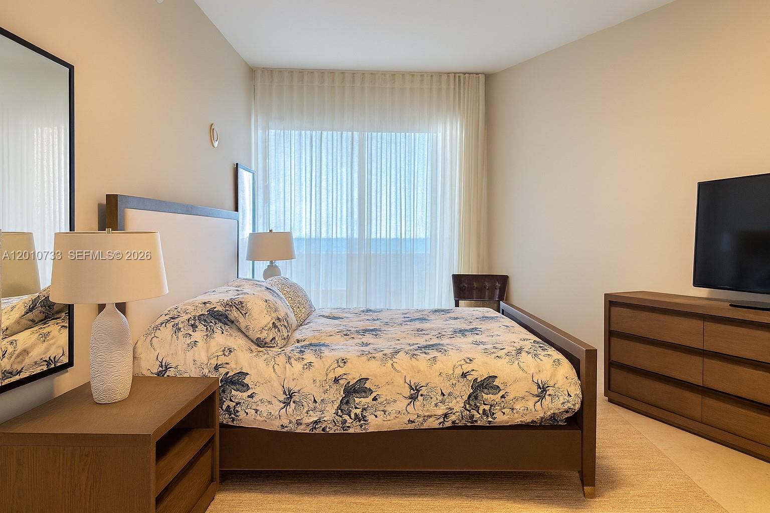 15901 Collins Ave #1203, Sunny Isles Beach FL 33160