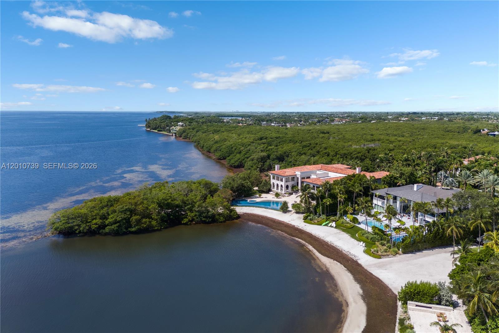 26 Tahiti Beach Island Rd, Coral Gables FL 33143