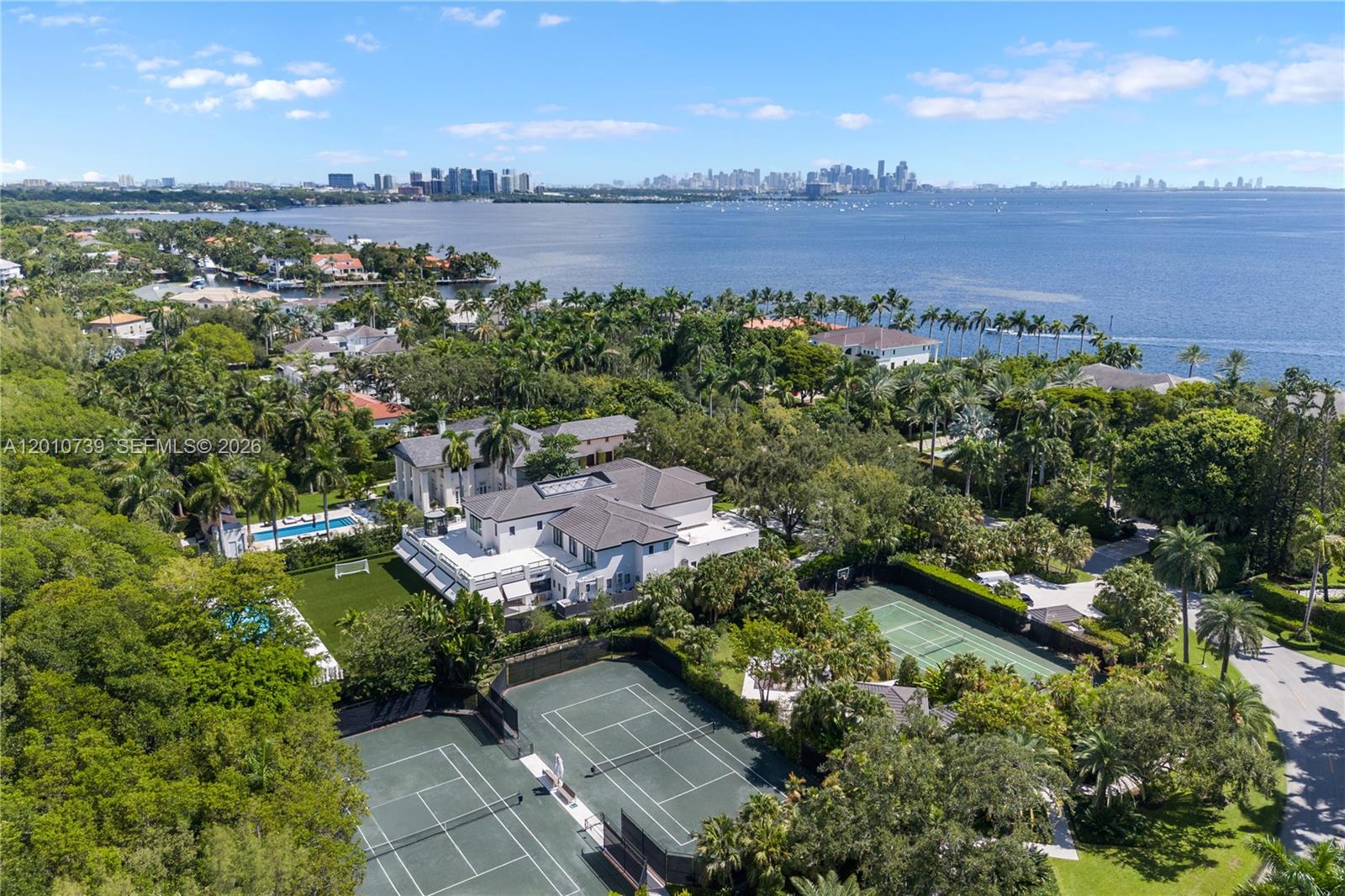 26 Tahiti Beach Island Rd, Coral Gables FL 33143