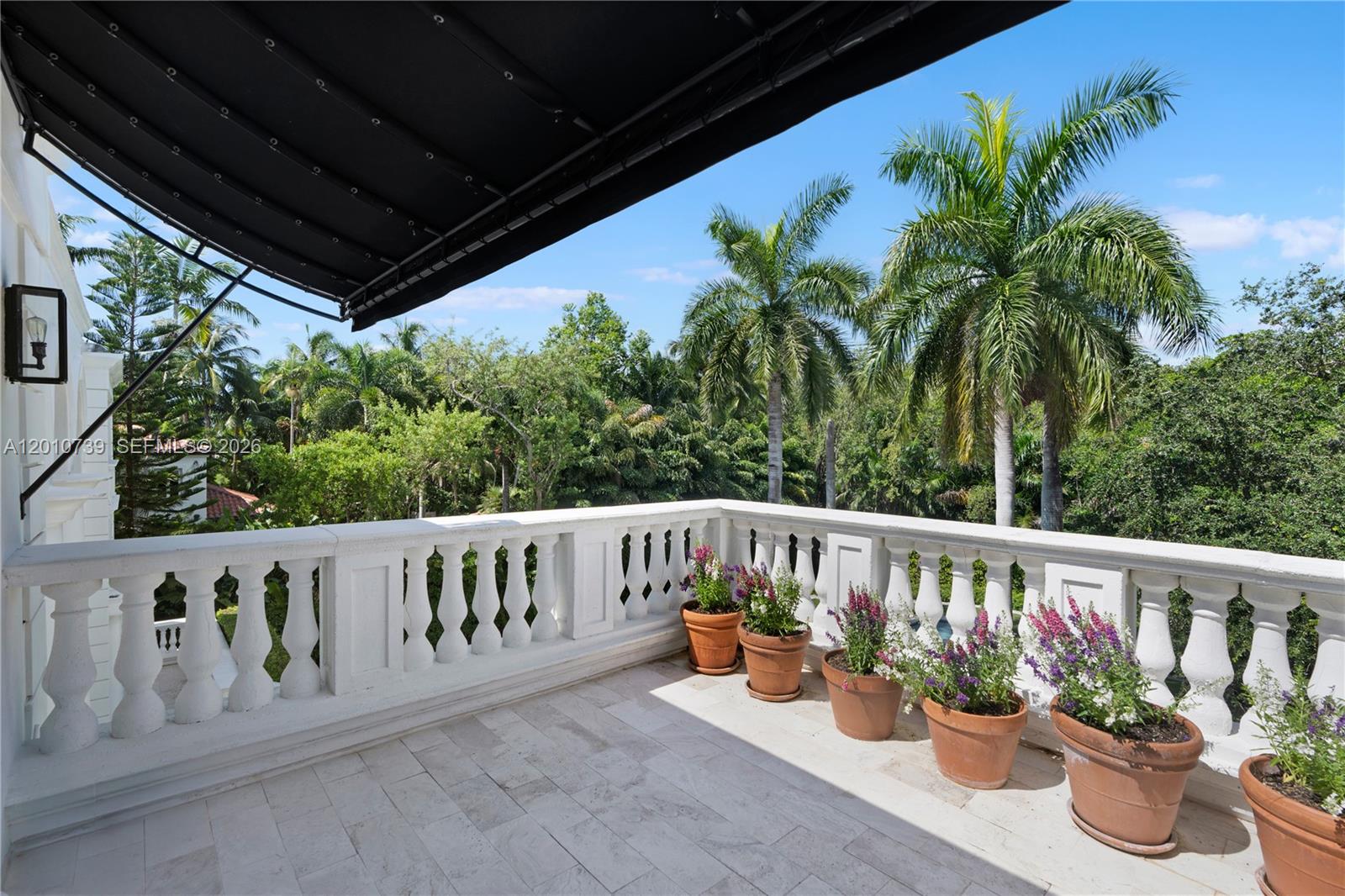 26 Tahiti Beach Island Rd, Coral Gables FL 33143