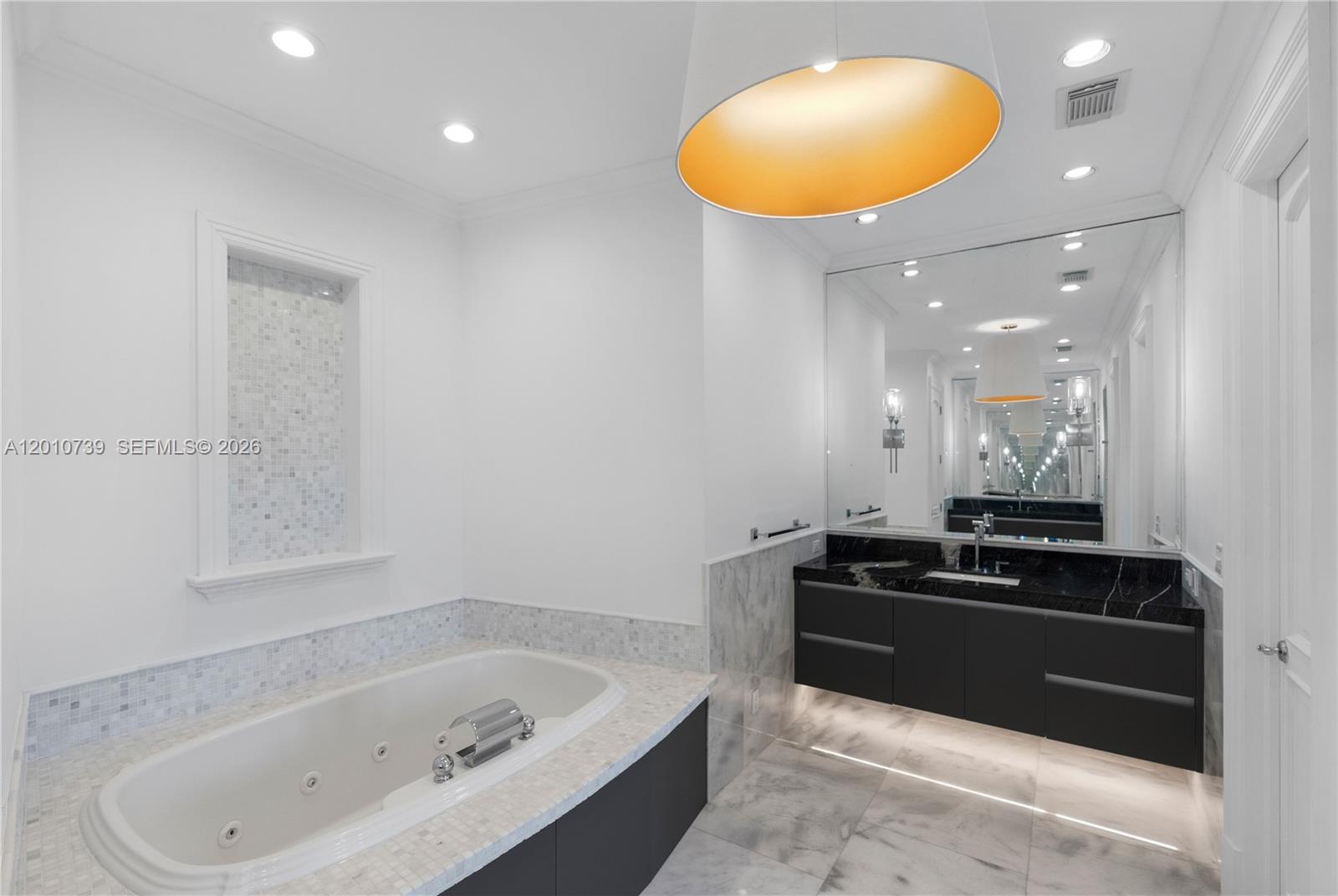 26 Tahiti Beach Island Rd, Coral Gables FL 33143
