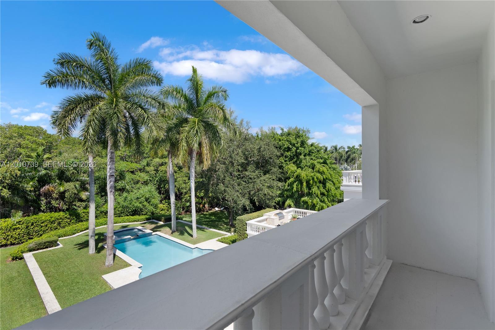 26 Tahiti Beach Island Rd, Coral Gables FL 33143