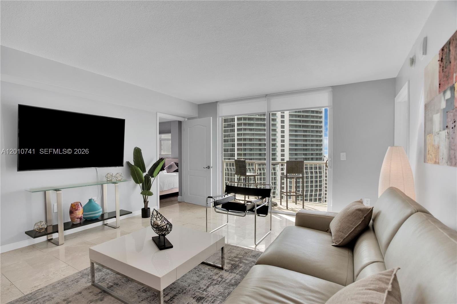 1200 Brickell Bay Dr #3515, Miami FL 33131