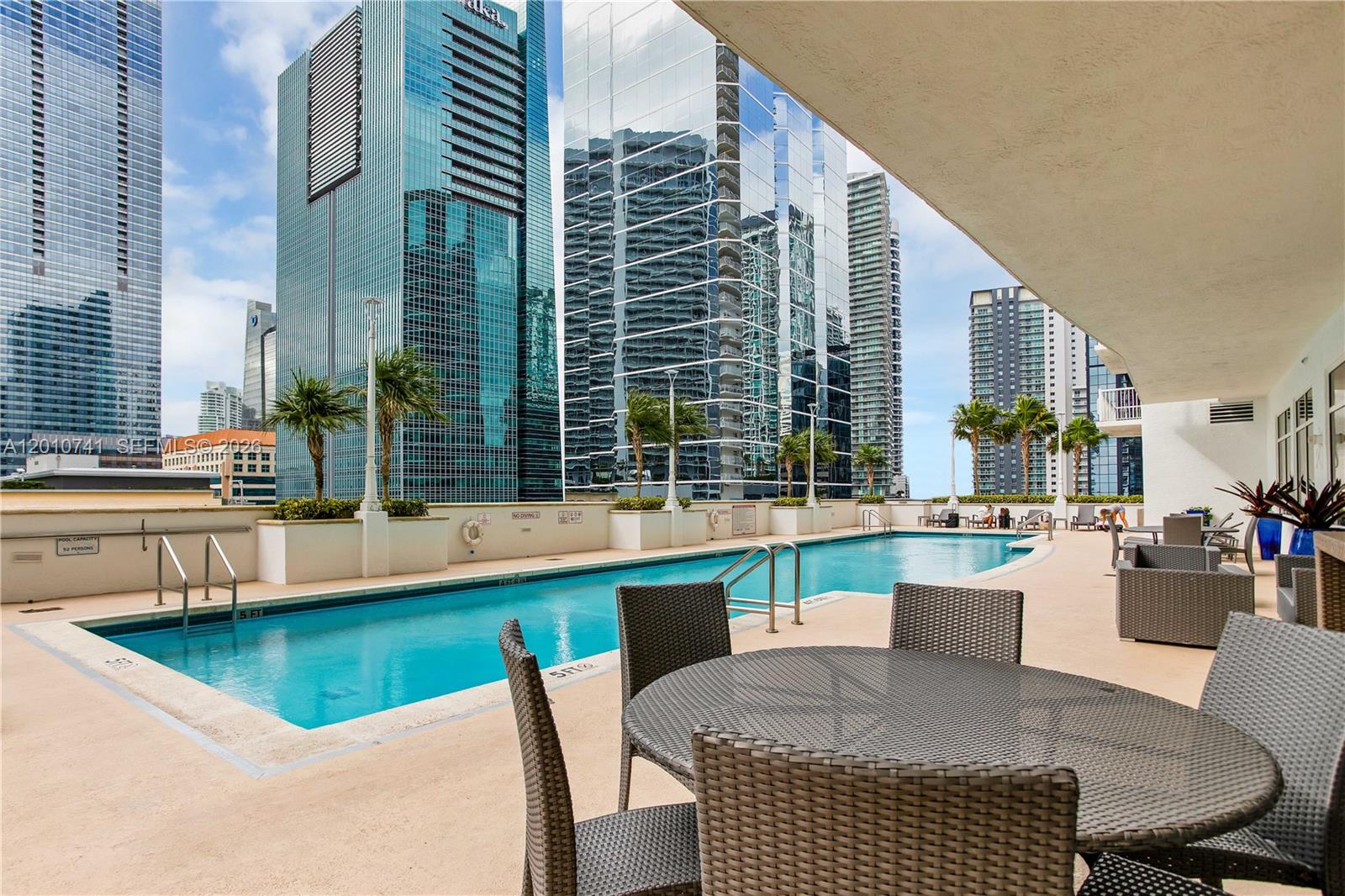 1200 Brickell Bay Dr #3515, Miami FL 33131