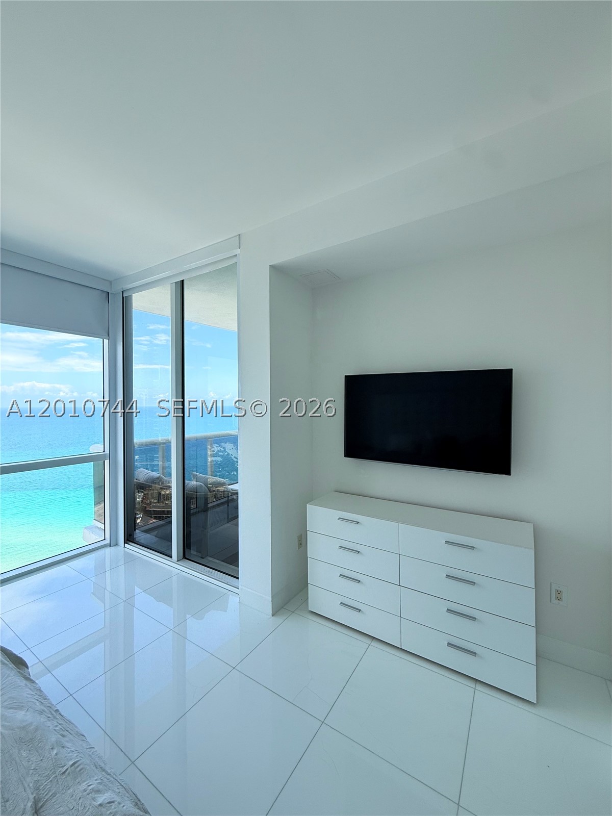 18201 Collins Ave #3708, Sunny Isles Beach FL 33160