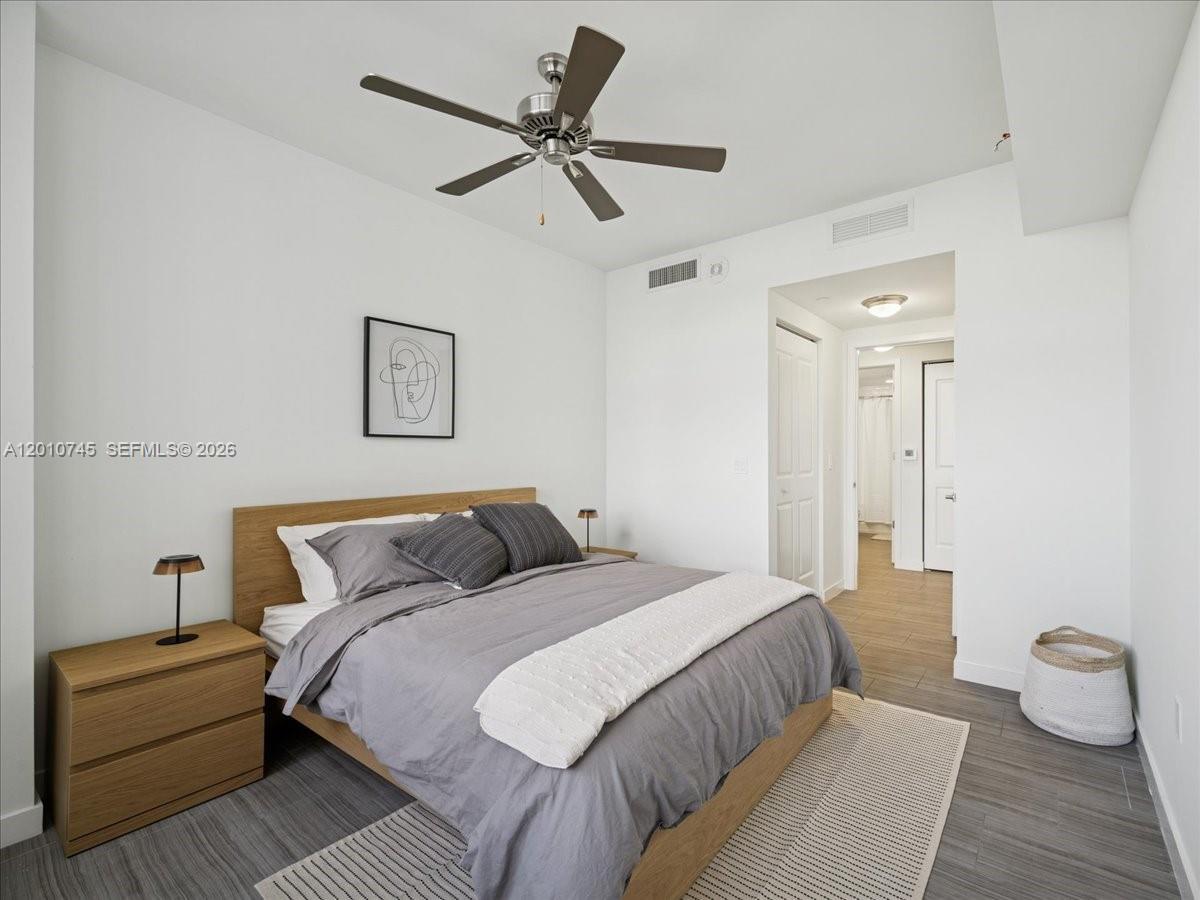 1776 Polk St #1703, Hollywood FL 33020