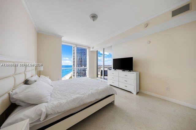 18101 Collins Ave #4702, Sunny Isles Beach FL 33160