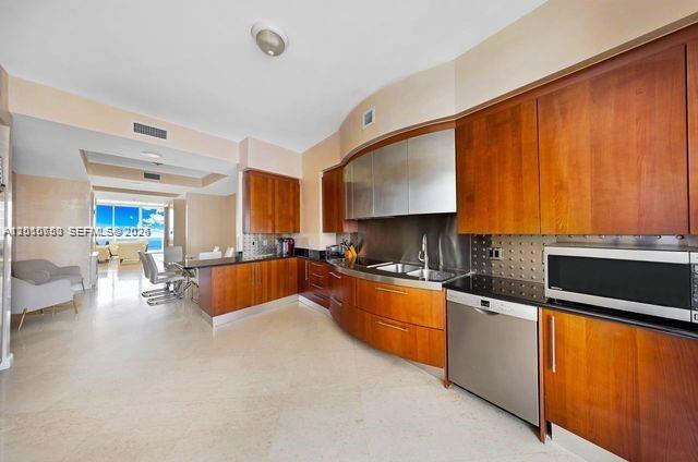 18101 Collins Ave #4702, Sunny Isles Beach FL 33160