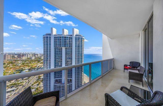 18101 Collins Ave #4702, Sunny Isles Beach FL 33160