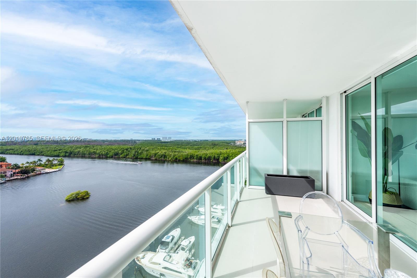 400 Sunny Isles Blvd #1518, Sunny Isles Beach FL 33160