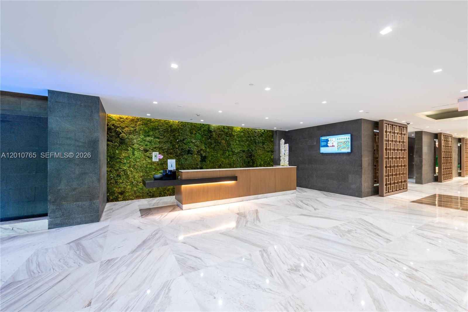 400 Sunny Isles Blvd #1518, Sunny Isles Beach FL 33160