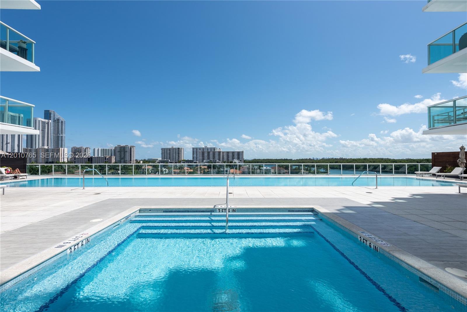 400 Sunny Isles Blvd #1518, Sunny Isles Beach FL 33160
