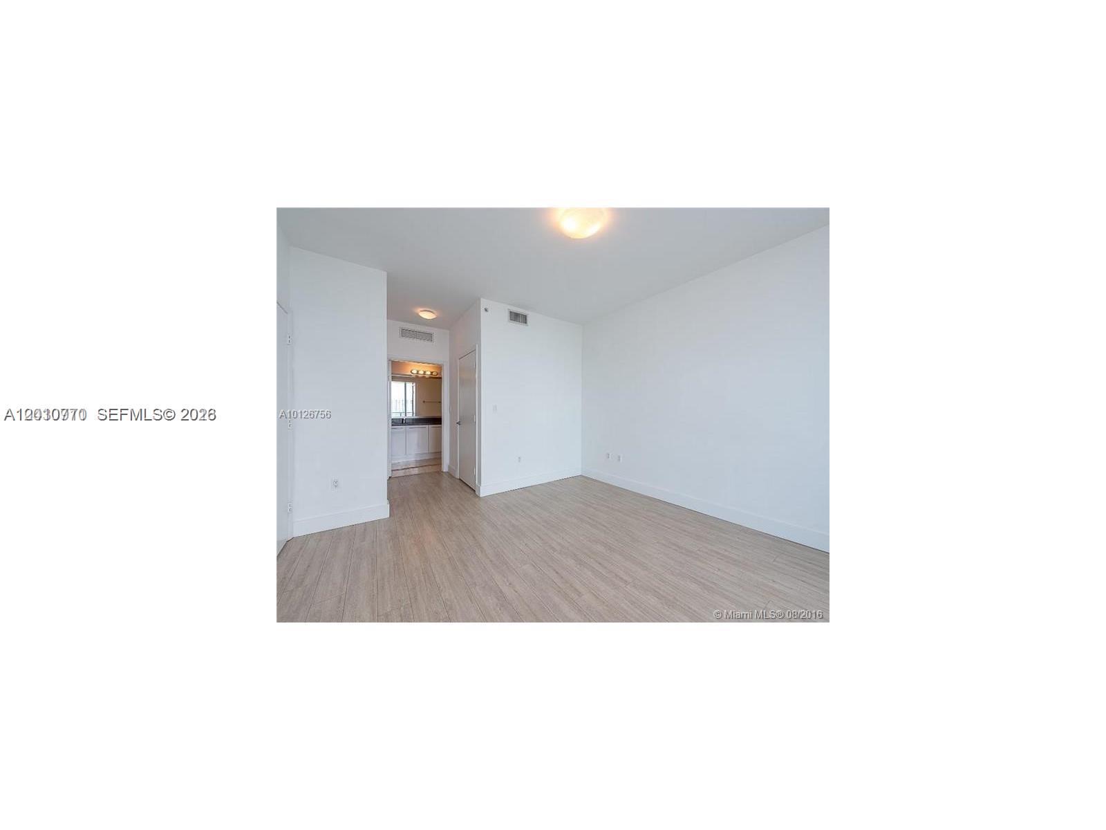 90 SW 3rd St #2609, Miami FL 33130