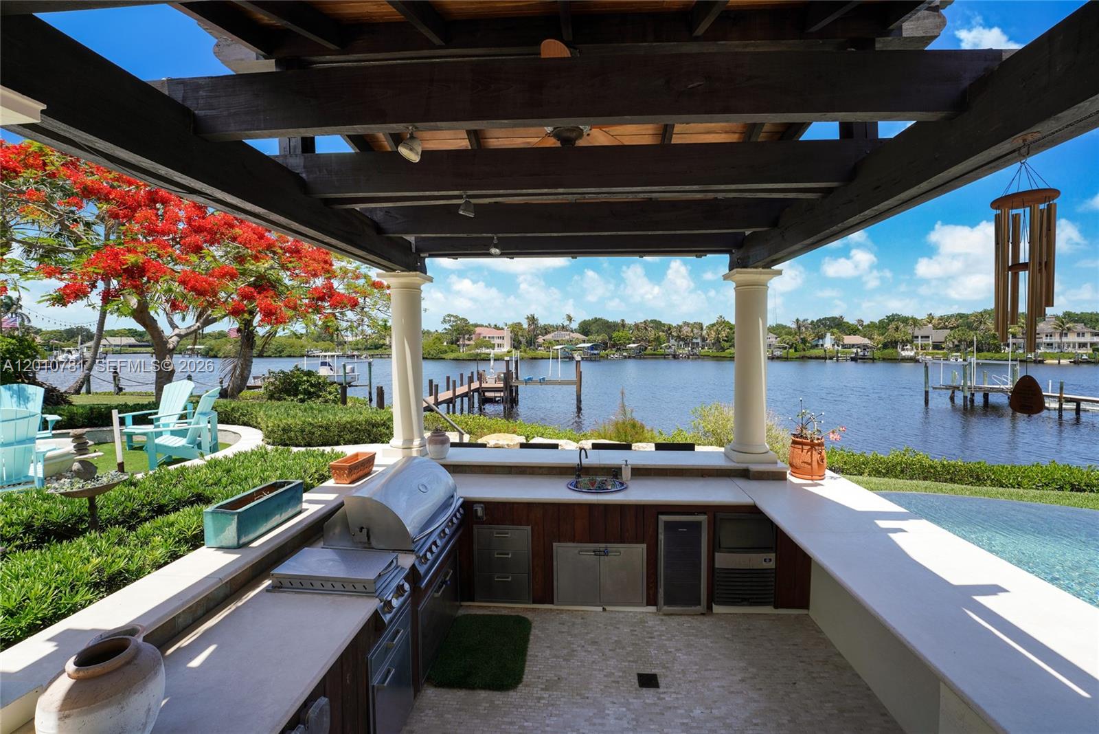 10433 SE Banyan Way, Jupiter FL 33469