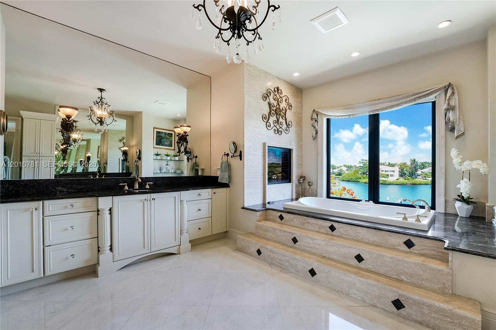 10433 SE Banyan Way, Jupiter FL 33469