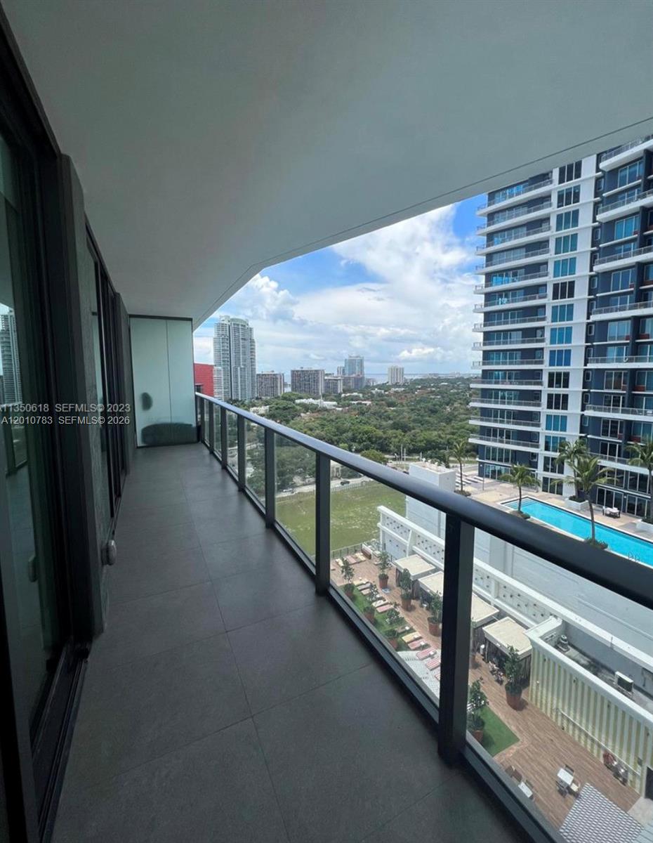 1300 S Miami Ave #1807, Miami FL 33130